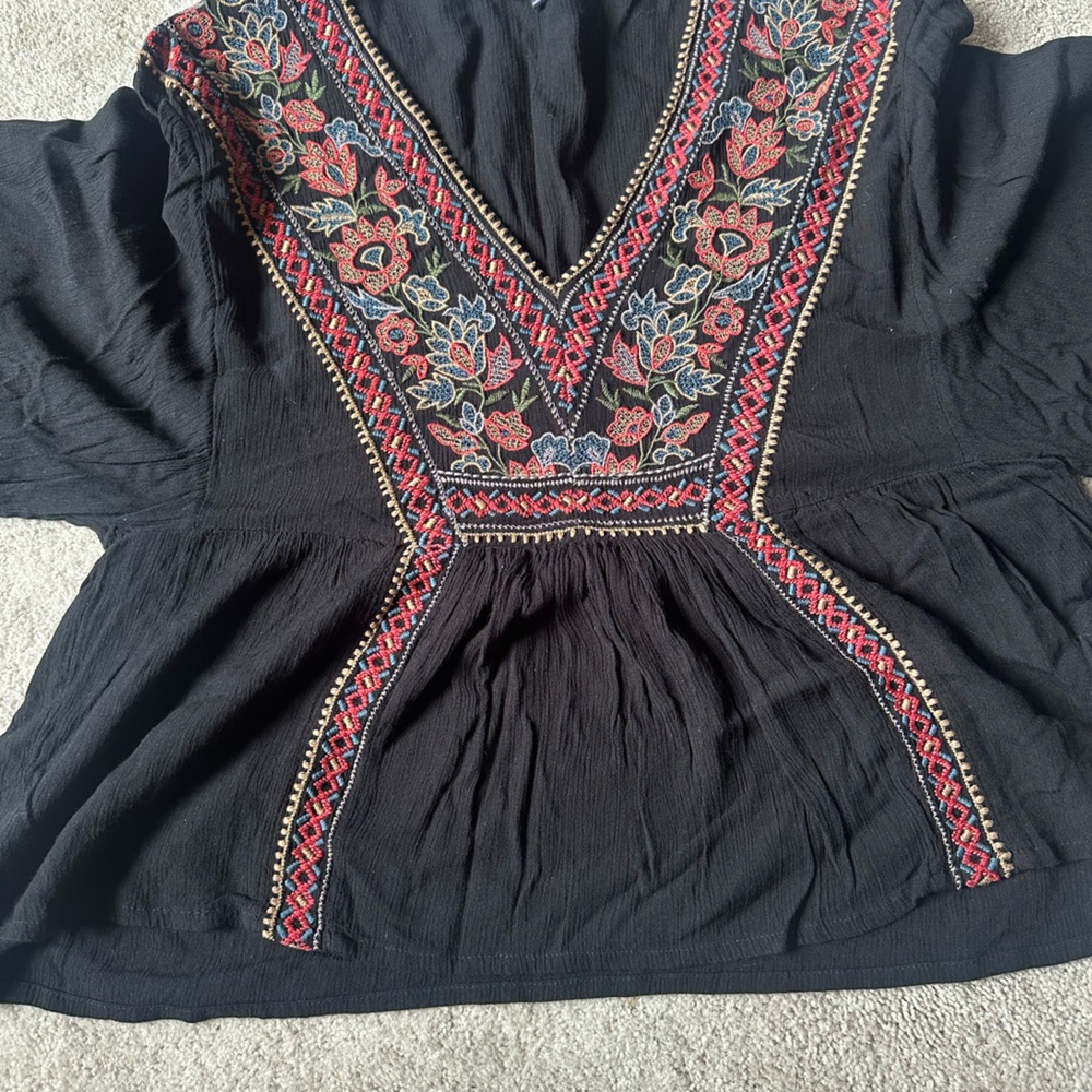 American Eagle Outfitters Black Top with Red Embroidery